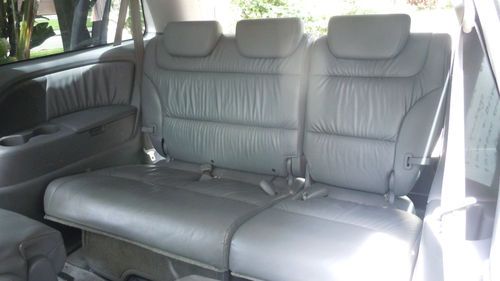 VERY NICE 2007 Honda Odyssey Touring, DVD, NAV — NO RESERVE!!, image 17