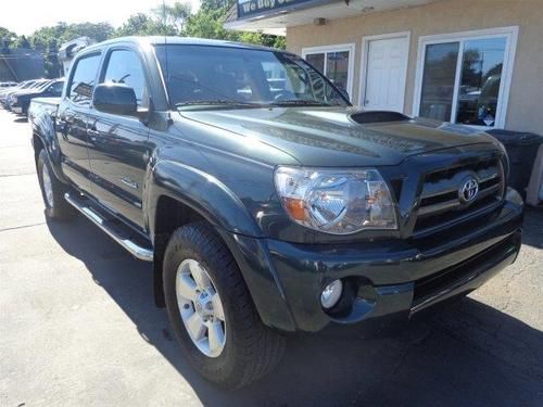 2010 toyota tacoma