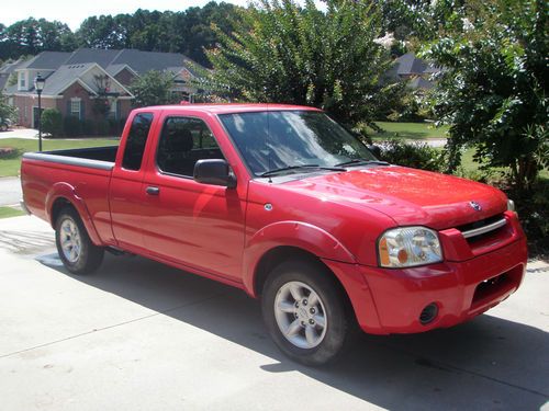 2004 nissan frontier xe extended cab pickup 2-door 2.4l