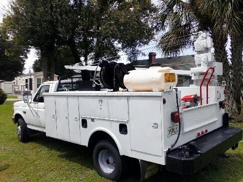 '98 ford f450 utility truck with tools