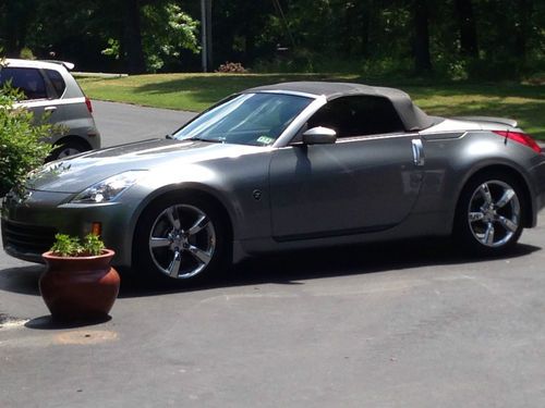 2006 nissan 350z grand touring convertible 2-door 3.5l