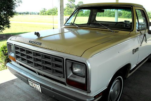 1981 Dodge Prospector Ram Truck 1 Owner 318 V8  82K Original Miles  RARE Color, image 14