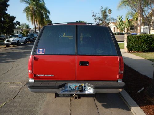 1994 Chevrolet K2500 DIESEL 4WD Suburban Silverado Sport Utility 6.5L, image 4