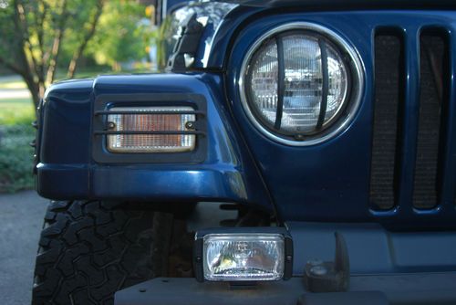 2003 Jeep Wrangler X Sport Utility 2-Door 4.0L, US $12,000.00, image 2