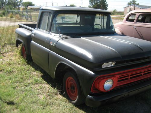 1962 CHEVY C-10 1/2 TON SHORT BOX PICKUP, image 2