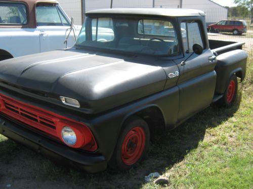 1962 CHEVY C-10 1/2 TON SHORT BOX PICKUP, image 3