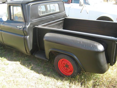 1962 CHEVY C-10 1/2 TON SHORT BOX PICKUP, image 4