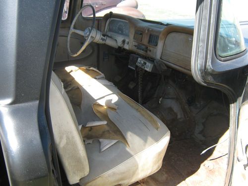 1962 CHEVY C-10 1/2 TON SHORT BOX PICKUP, image 8