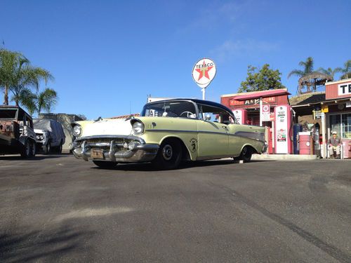 1957 chevrolet belair 2 door hardtop