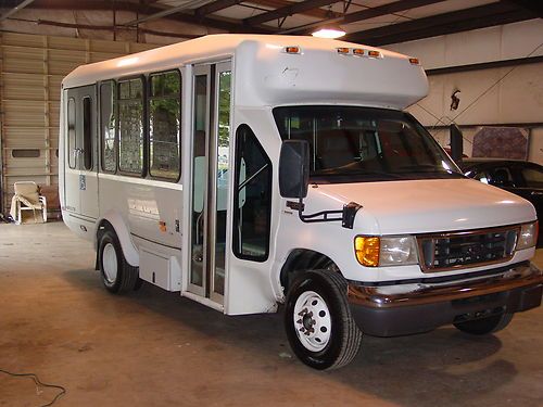 2005 ford e-350 drw eldorado national aerolite shuttle! wheelchair lift! nice!!!