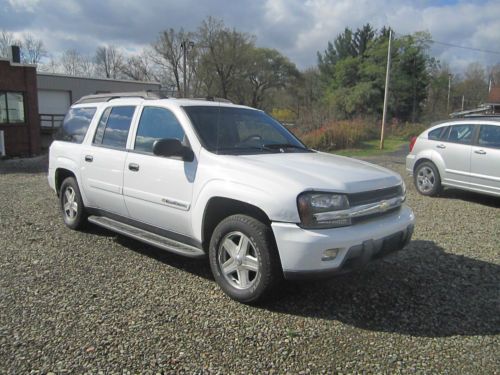 2003 chevrolet trailblazer lt ext 3rd seats 4x4 white envoy xl