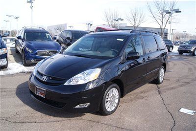 2010 sienna xle fwd, black, dvd, sunroof, heated seats, 78019 miles