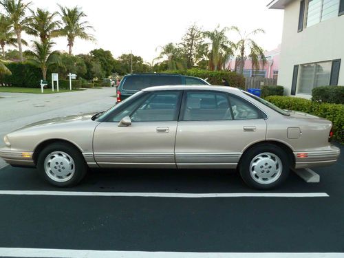 1995 oldsmobile 88 royale lss sedan 4-door 3.8l