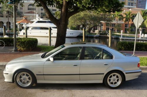 1997 bmw 540i 6 speed manual, clean carfax,heated seats, heated steering,leather