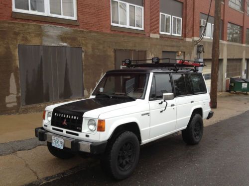 1989 mitsubishi montero 1 of a kind!! appraised value $17,500!!