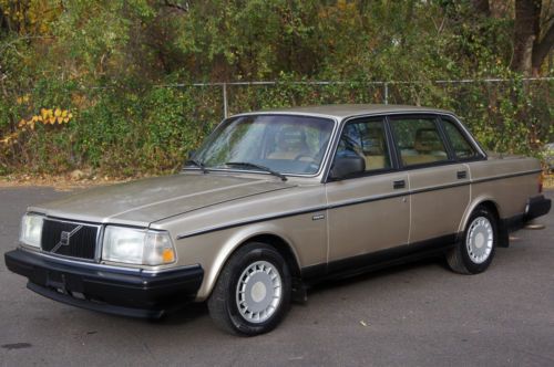 1990 volvo 240 dl automatic legendary reliability low miles