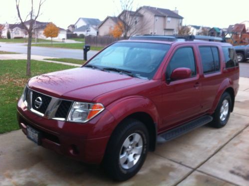 Nissan pathfinder se