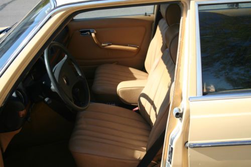 Mercedez Benz 300d 1981, US $2,500.00, image 3