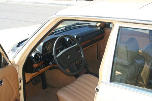 Mercedez Benz 300d 1981, US $2,500.00, image 4