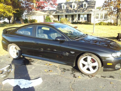2006 pontiac gto base coupe 2-door 6.0l