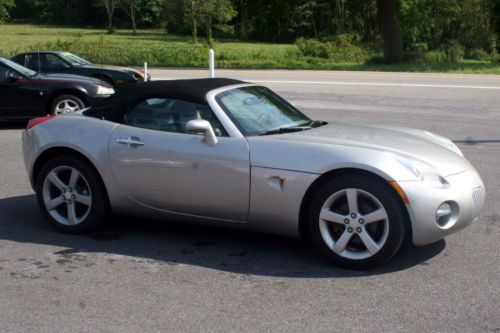 2006 Pontiac Solstice Convertible, image 5