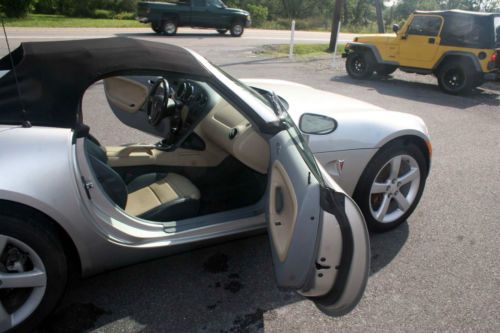 2006 Pontiac Solstice Convertible, image 16