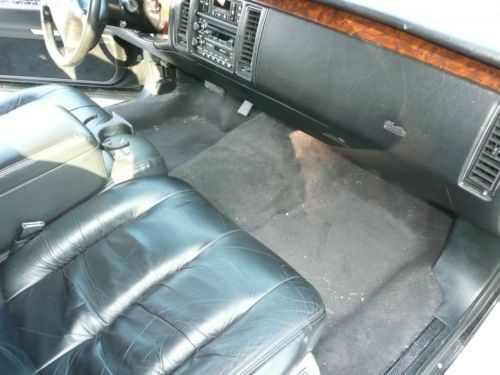 1995 Cadillac Fleetwood Brougham Sedan, 65K mi, 350 LT1 engine, Very Reliable, image 5