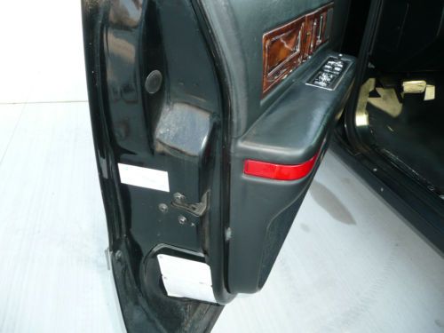 1995 Cadillac Fleetwood Brougham Sedan, 65K mi, 350 LT1 engine, Very Reliable, image 7