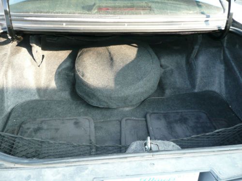 1995 Cadillac Fleetwood Brougham Sedan, 65K mi, 350 LT1 engine, Very Reliable, image 12