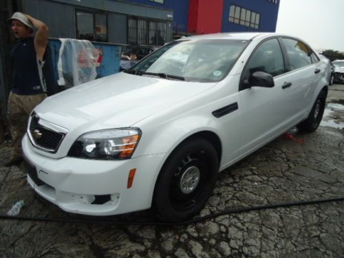 2012 chevrolet caprice + police package v6 - salvage/repairable, runs/drives