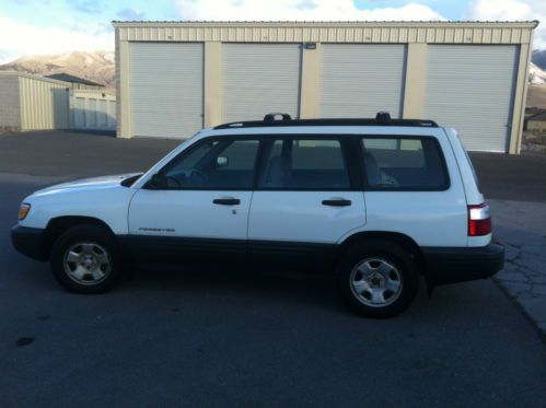 2001 subaru forester l wagon 4-door 2.5l