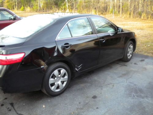 2009 Toyota Camry SE Sedan 4-Door 2.4L, image 3