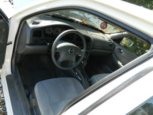 2001 Mazda 626 LX Sedan 4-Door 2.0L, image 3