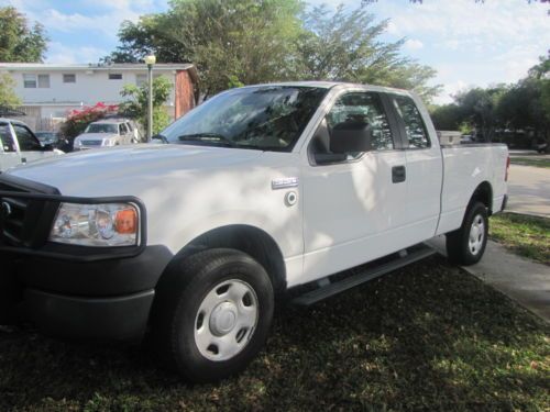 2005 ford f-150 stx crew cab pickup 4-door 4.6l