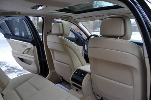 2011 535 X-Drive.NO RESERVE.AWD./Navi/Moon/19's/Camera /Xenon/Salvage/REBUILT, image 15
