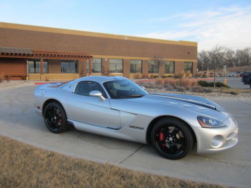 2009 viper owners invitational 10 limited edition viper