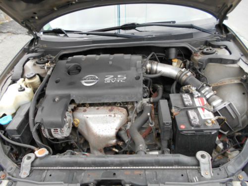 2004 Nissan Altima S Sedan 4-Door 2.5L, image 4
