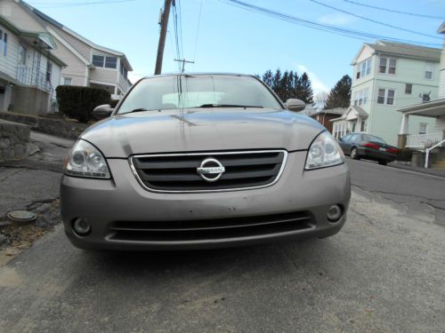 2004 Nissan Altima S Sedan 4-Door 2.5L, image 10