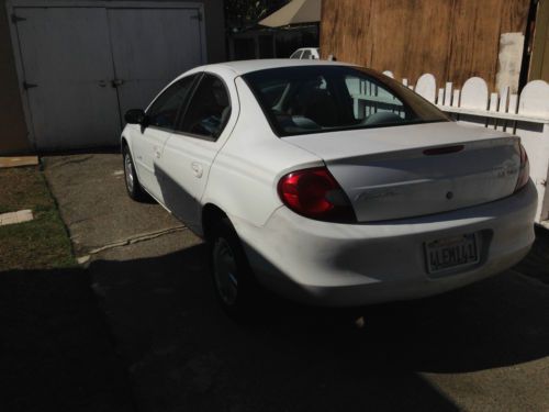 2000 plymouth neon 4-door sedan 20l 16 valve white