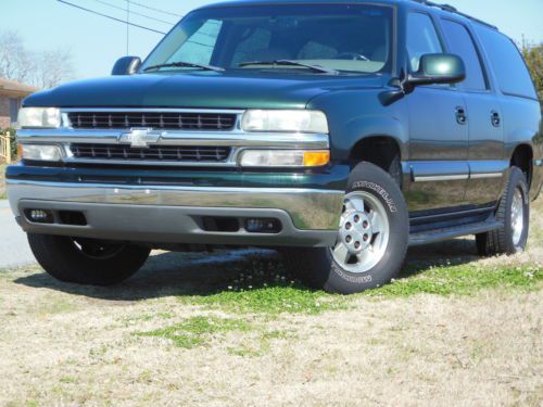 02 suburban lt, clean !!, loaded, forrest green,tow package, 3rd seat, rear a/c