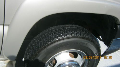 Chevrolet Silverado 3500 Diesel Crew Cab Duelly 2005, image 3