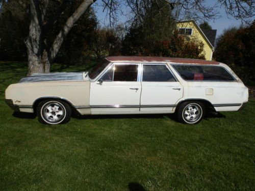 1965 oldsmobile f85 station wagon