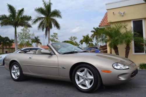 Xk8 florida convertible cd changer topaz on oatmeal 57k miles $71280 msrp