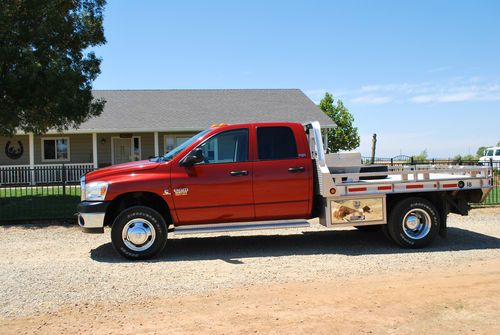 Dodge pu 3500 4x4  with highway products bed