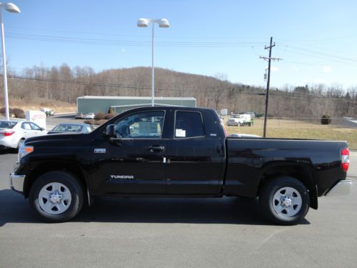 New 2014 Tundra Double Cab SR5 5.7L V8 4x4 Rear View Camera Black Paint 4wd, US $33,500.00, image 6