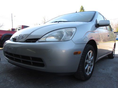 01 toyota prius hybrid clean 1-owner carfax nonsmooker neverinaccident mech 100%