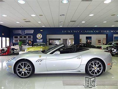 2011 ferrari california ! stunning ! loaded!