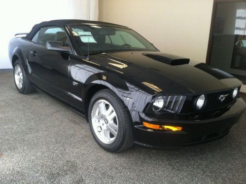 2007 ford mustang gt deluxe convertible black