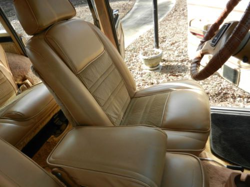 Black 1988 Jeep Wagoneer, image 17