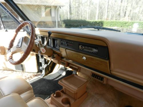 Black 1988 Jeep Wagoneer, image 19